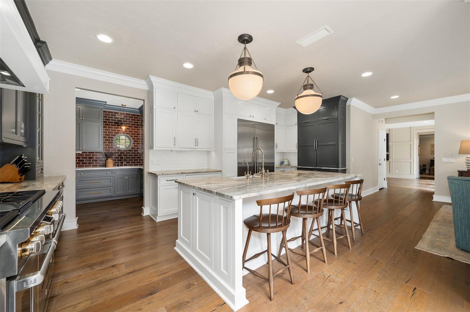 TOMOCA HILLS - Residential