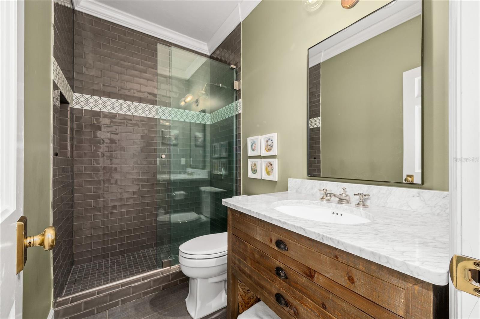 TOMOCA HILLS - Residential