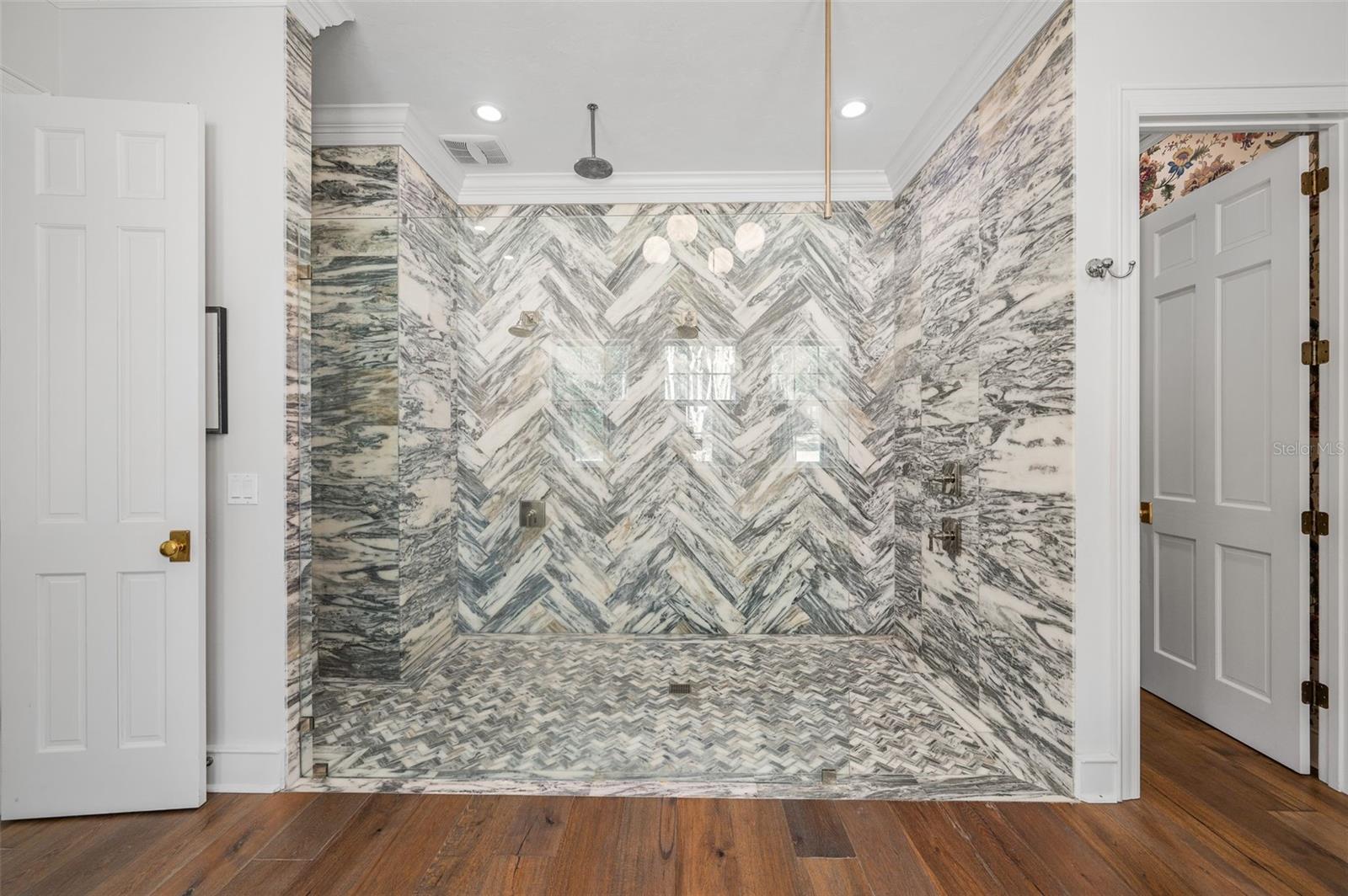 TOMOCA HILLS - Residential