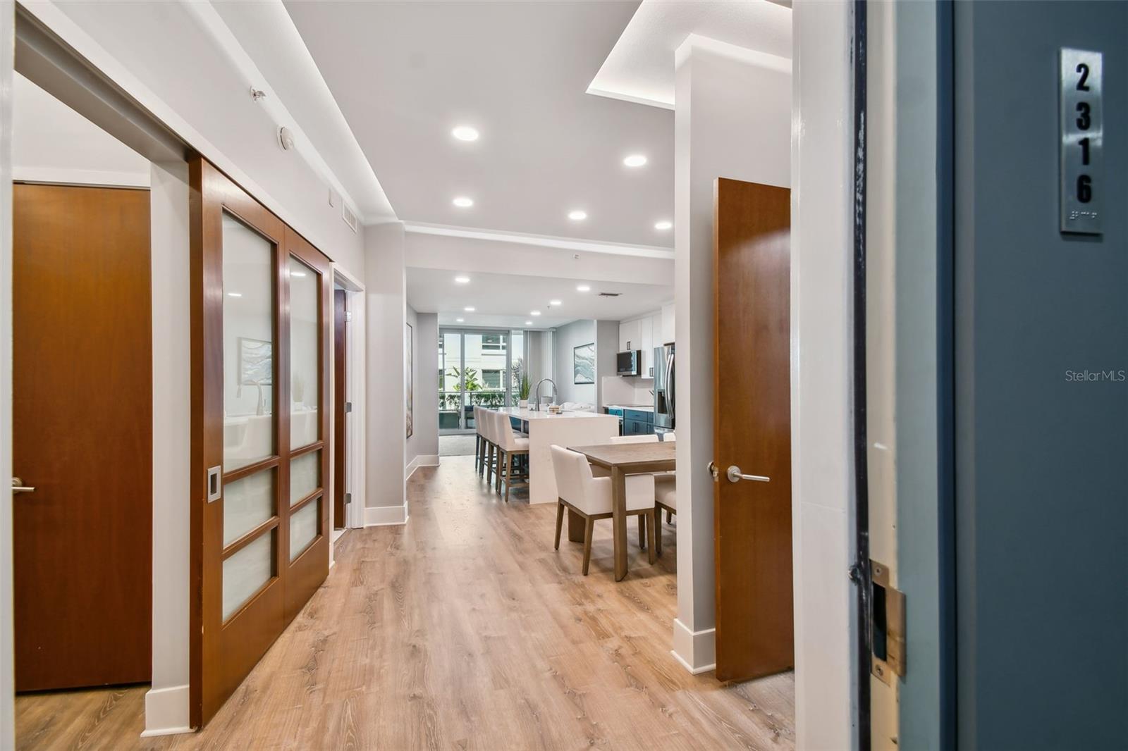 THE PLACE AT CHANNELSIDE A CON - Residential