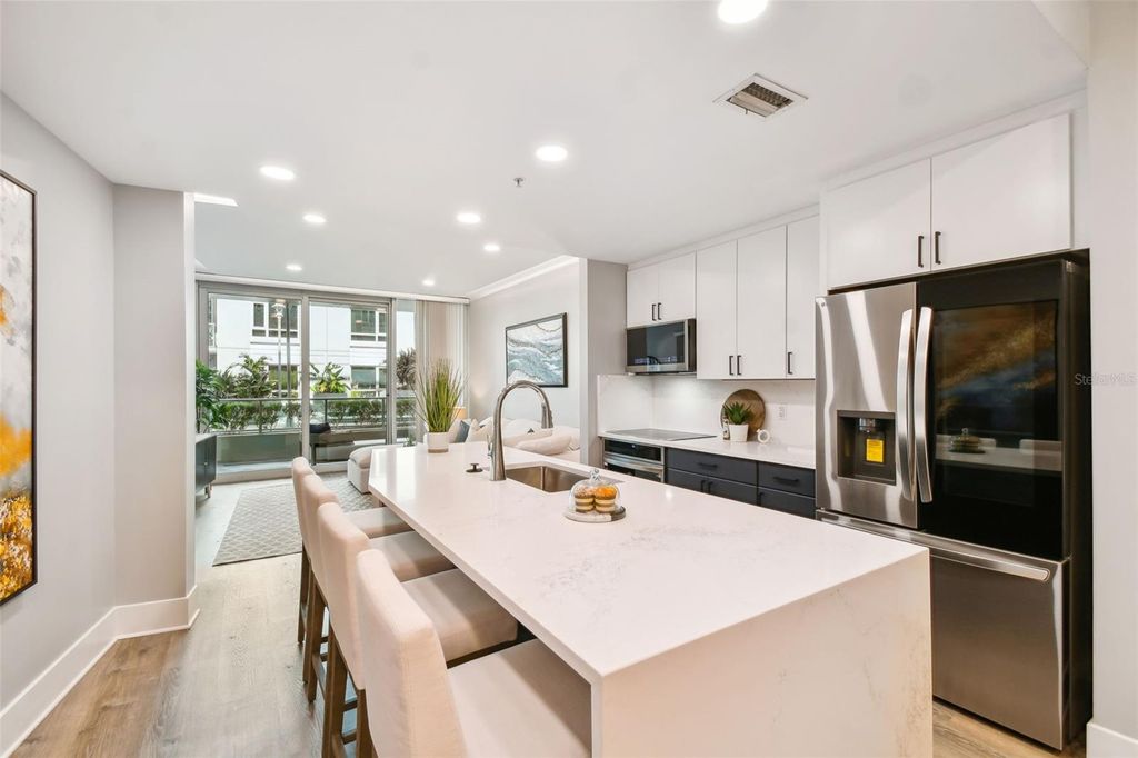 Photo of 912 Channelside Drive #2316, Tampa, FL 33602 (MLS # TB8507463)