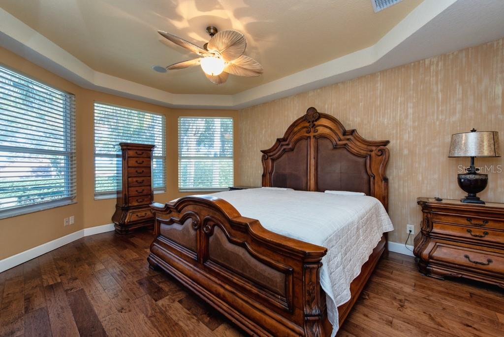 WOODVIEW VILLAS 03 - Residential