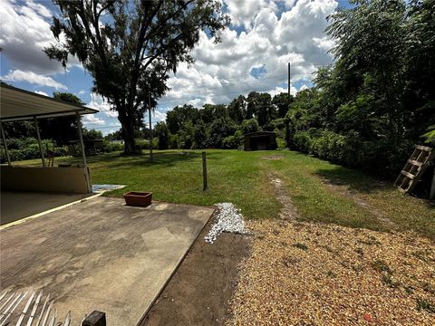 A home in BELLEVIEW