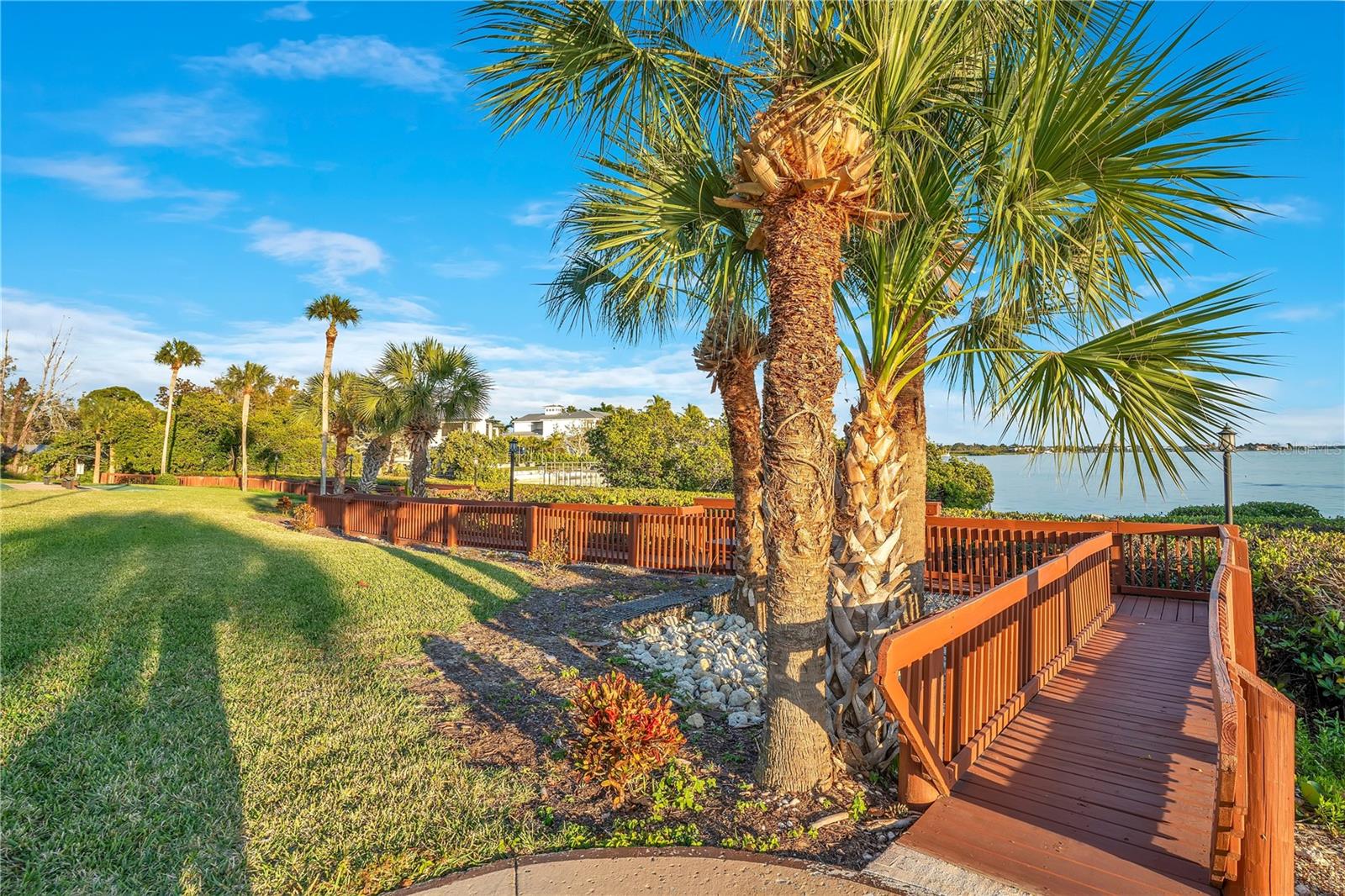 CASTEL DEL MARE - Residential