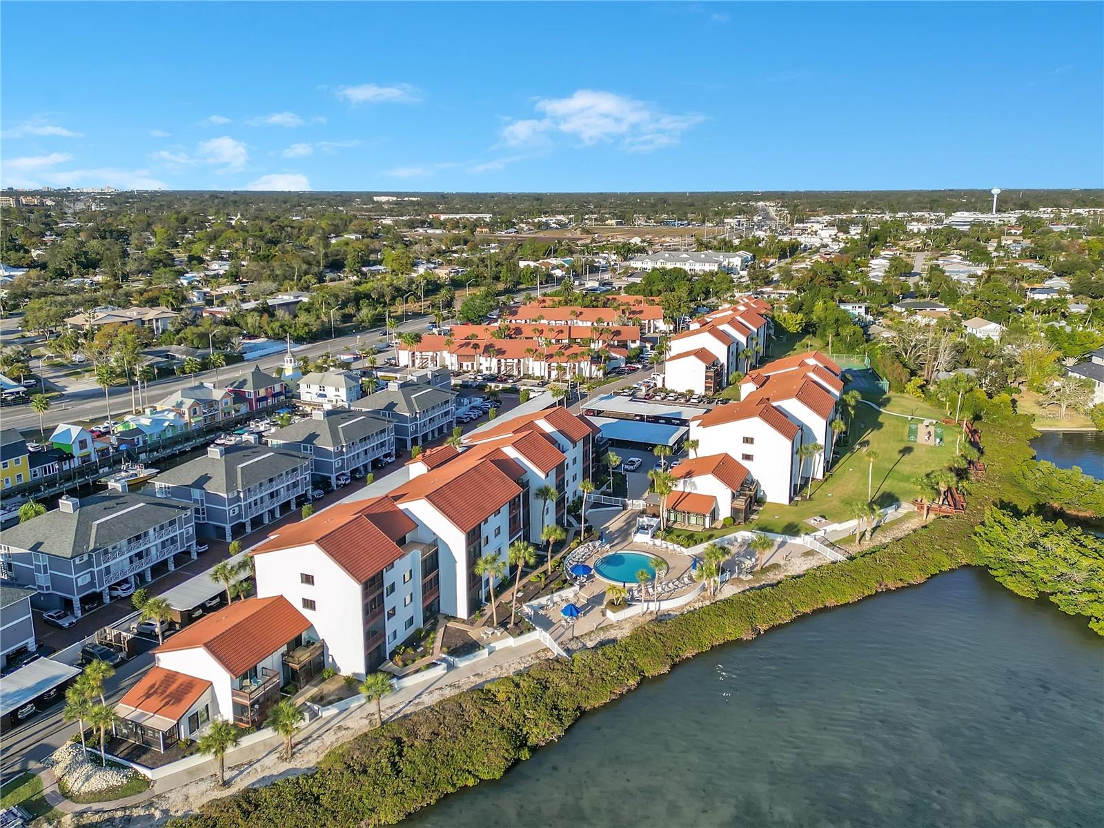 CASTEL DEL MARE - Residential