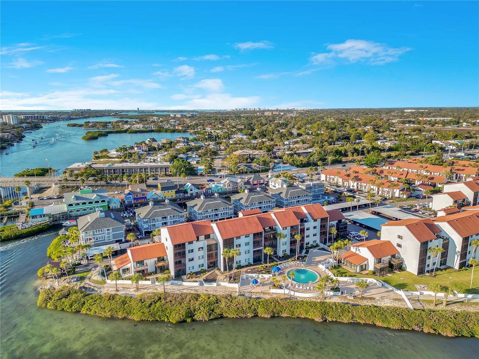 CASTEL DEL MARE - Residential