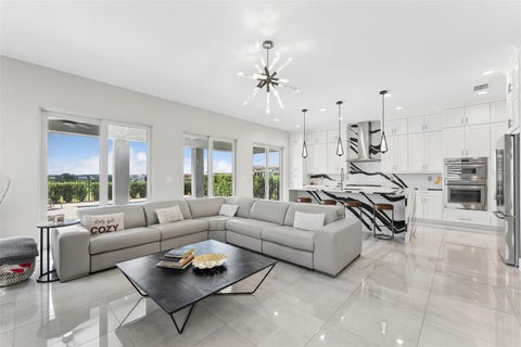 Tiny photo for 16020 Trivoli Circle, Montverde, FL 34756 (MLS # G5117364)