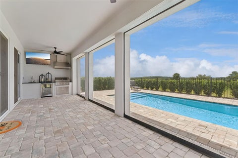 Tiny photo for 16020 Trivoli Circle, Montverde, FL 34756 (MLS # G5117364)