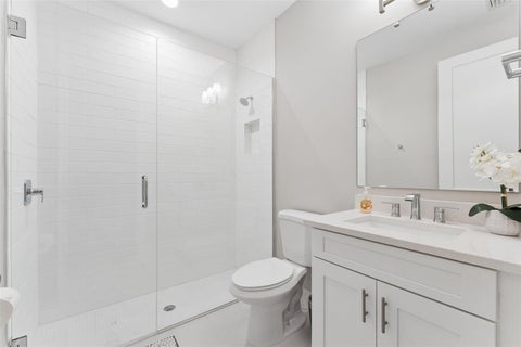 Tiny photo for 16020 Trivoli Circle, Montverde, FL 34756 (MLS # G5117364)