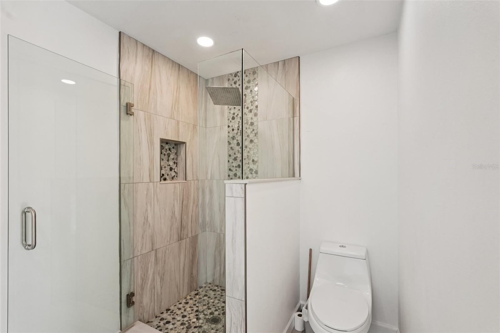 CENTER GATE ESTATES PH 01B - Residential