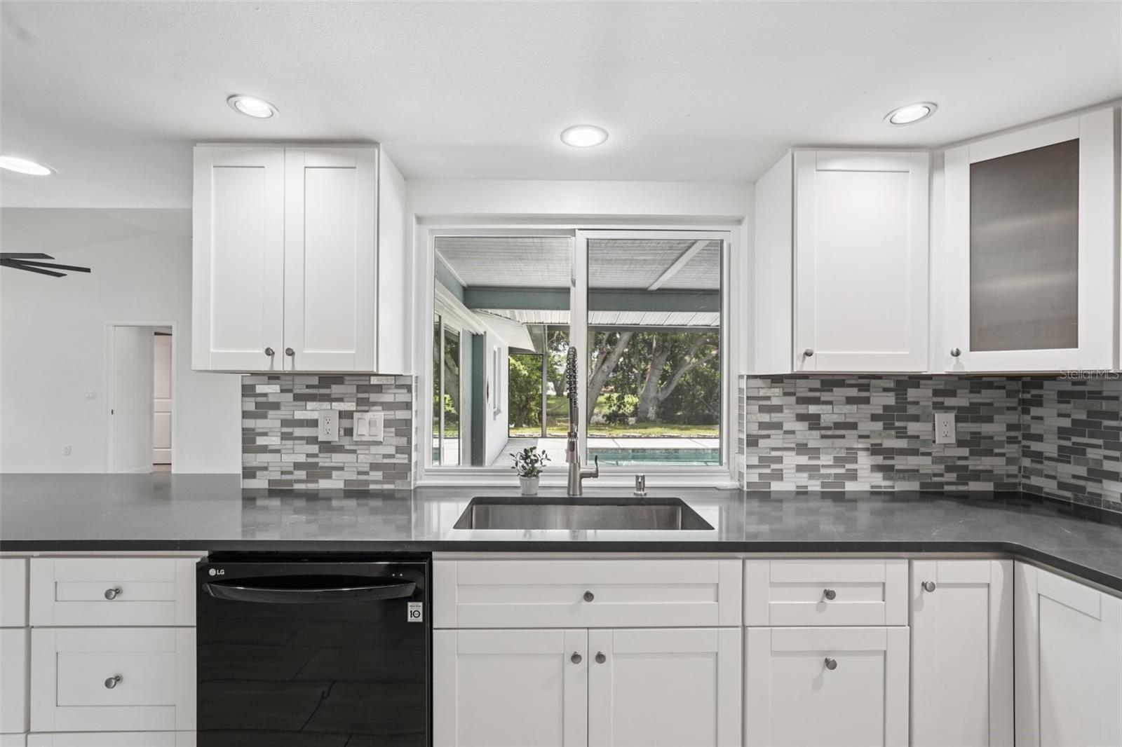 CENTER GATE ESTATES PH 01B - Residential