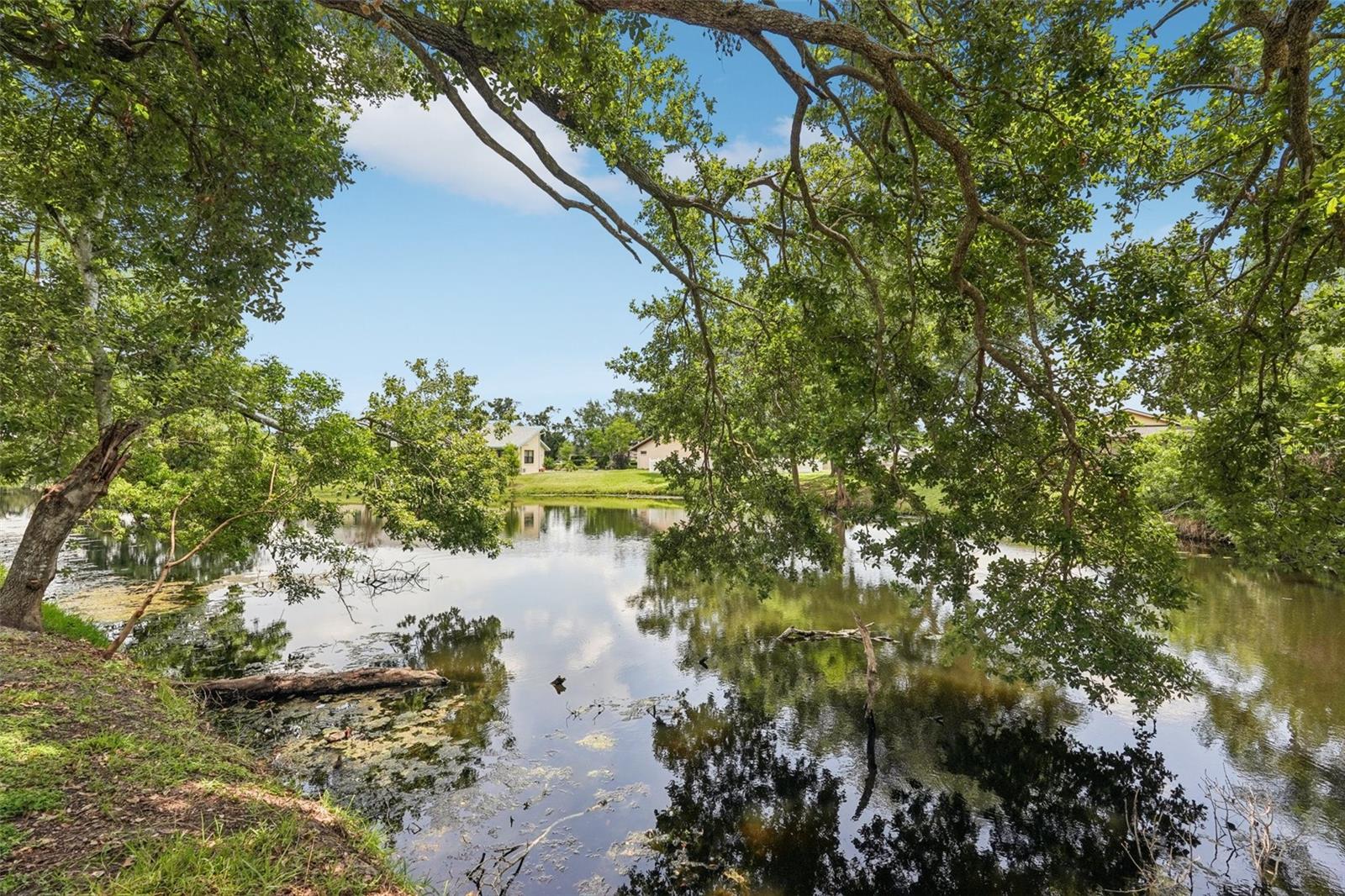 CENTER GATE ESTATES PH 01B - Residential