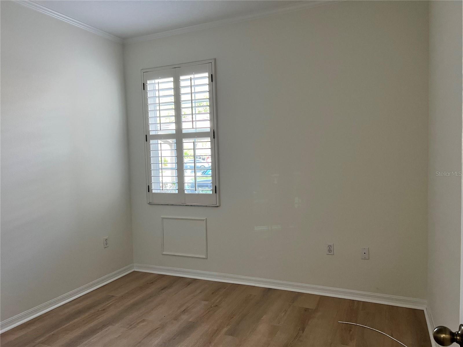 PINESTONE AT PALMER RANCH - Residential Lease