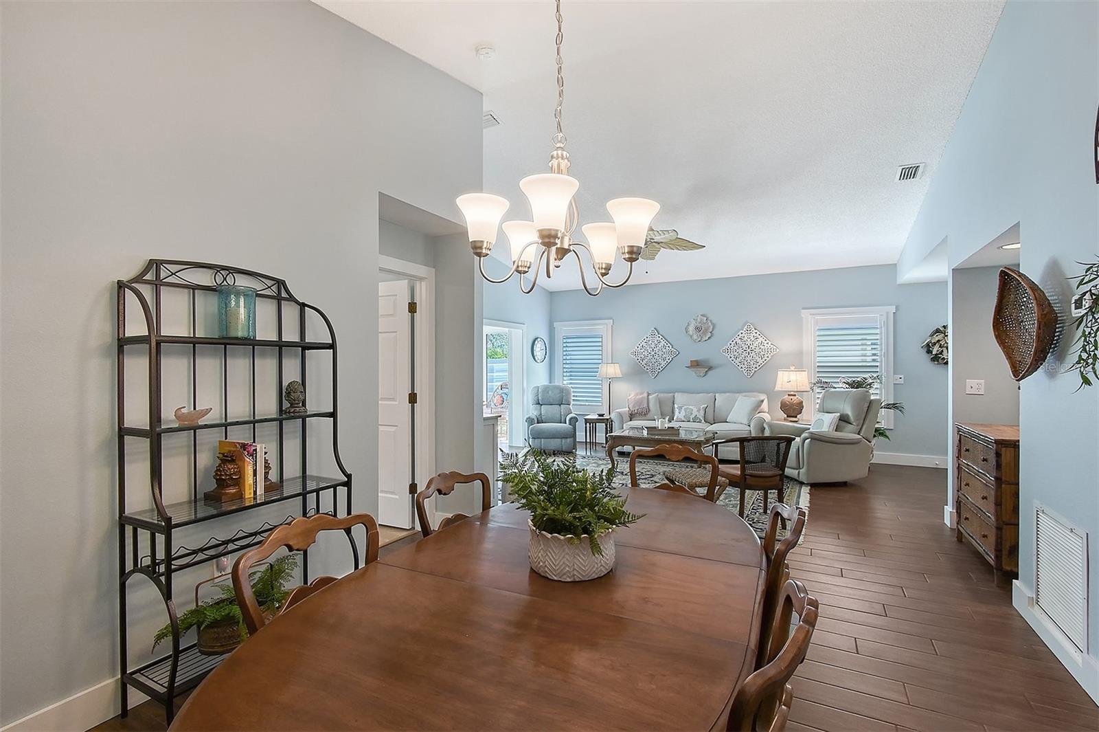 PINE TRACE CONDO - Residential