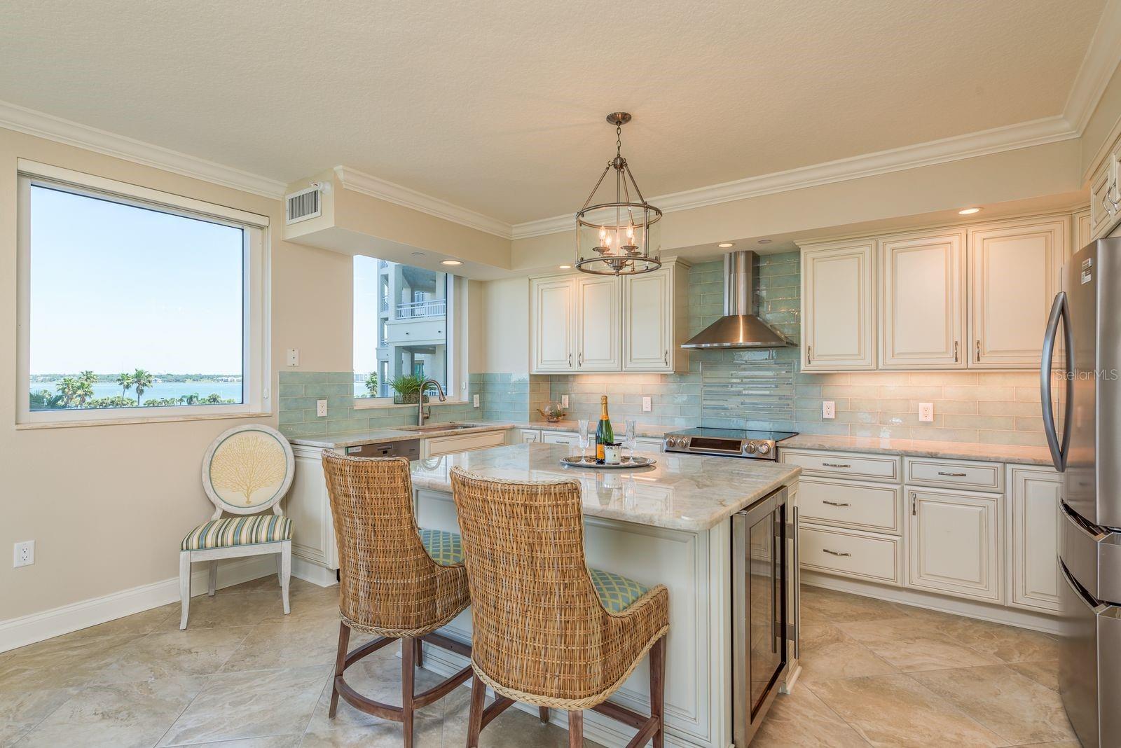 GRANDE ON SAND KEY CONDO PHASE II UNIT 402 GAR 21 - Residential