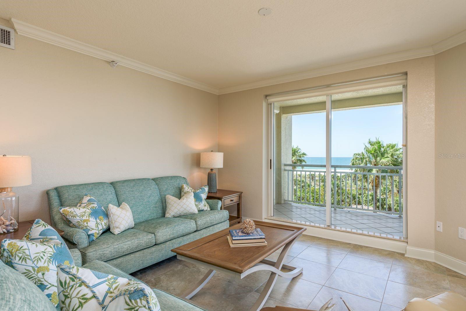 GRANDE ON SAND KEY CONDO PHASE II UNIT 402 GAR 21 - Residential