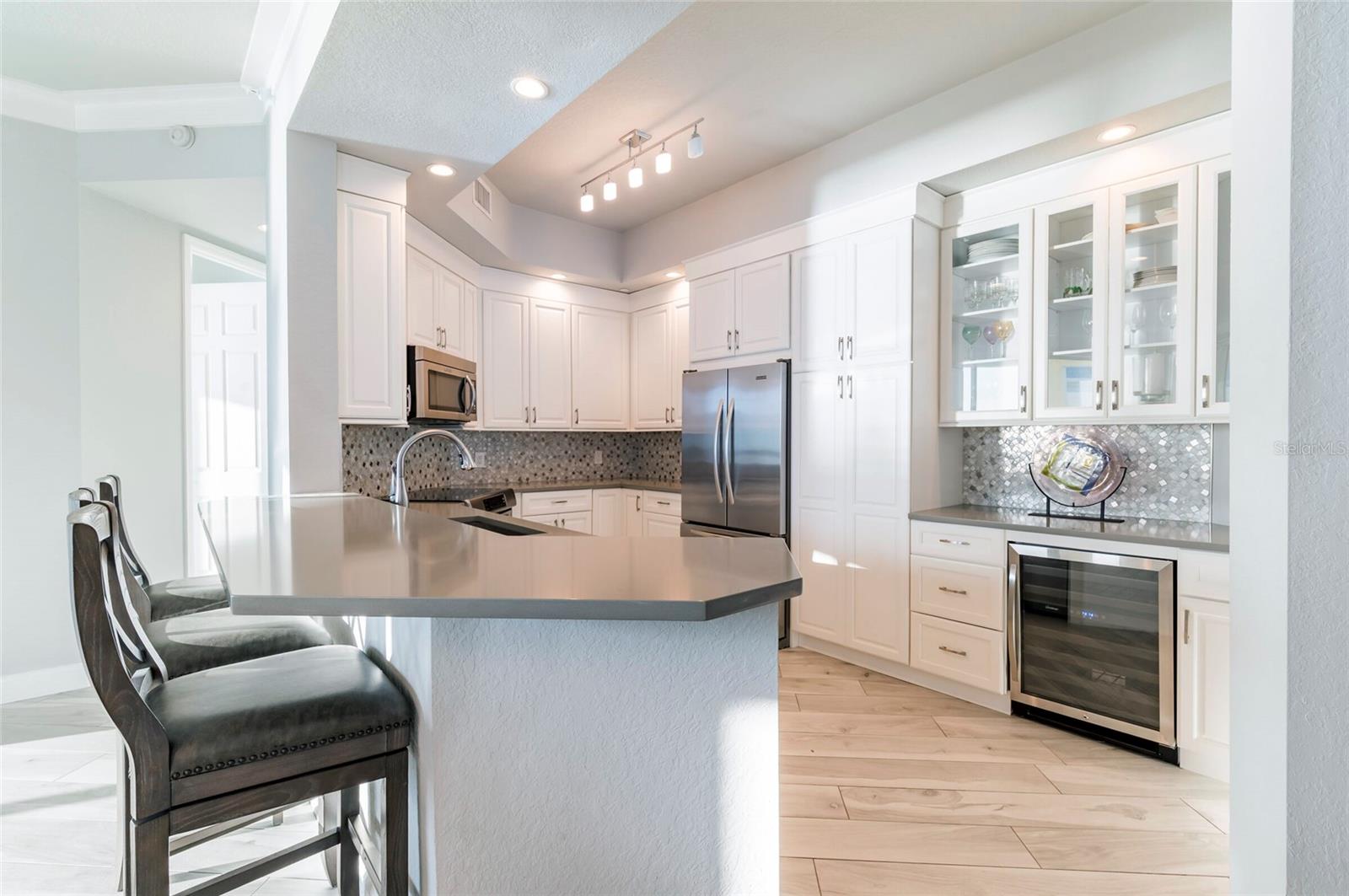 GRANDE ON SAND KEY CONDO - Residential