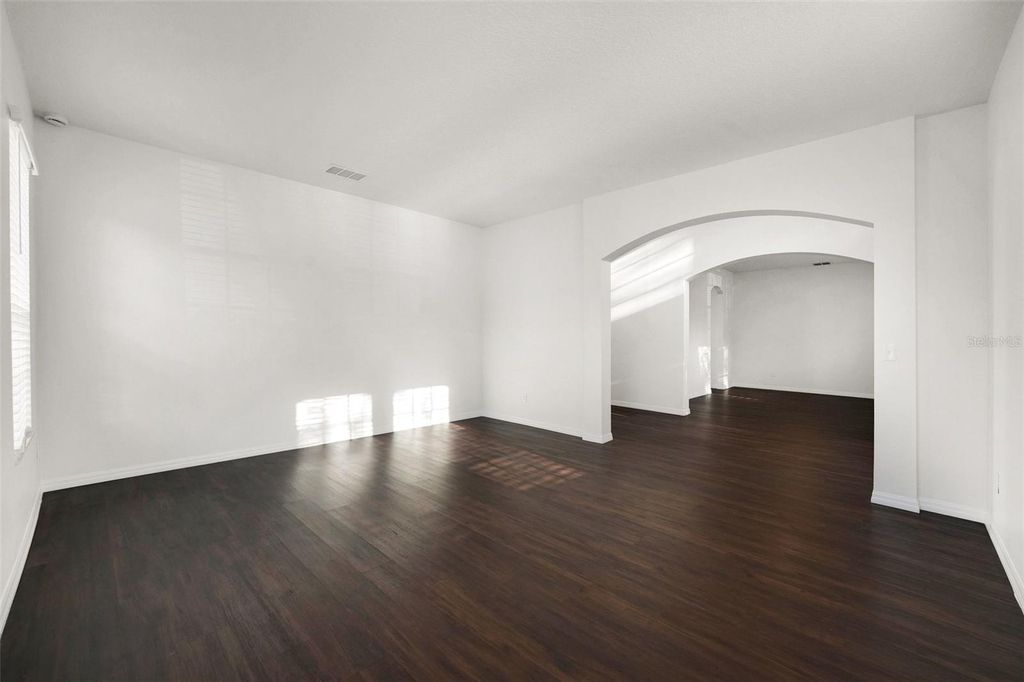 Photo of 2300 Treetop Lane, Kissimmee, FL 34746 (MLS # O6387122)