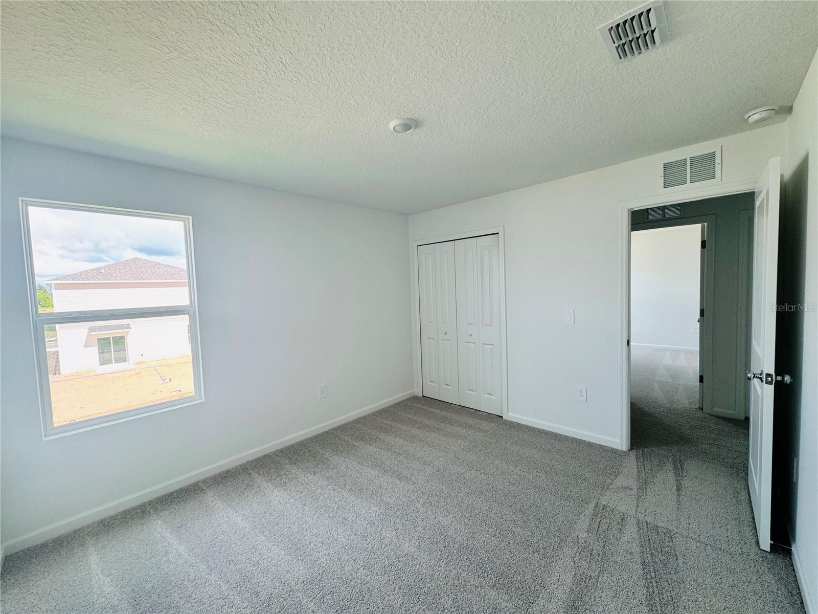 HUNT CLUB AT LAKE WALES PHASE 1 - Residential Lease