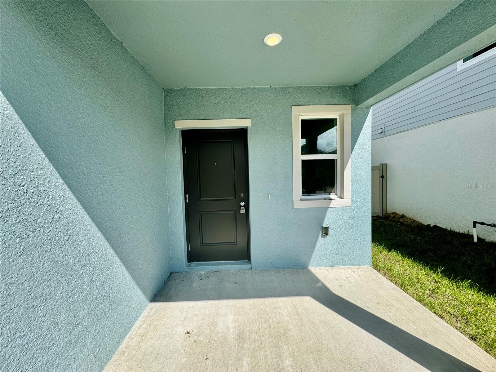 HUNT CLUB AT LAKE WALES PHASE 1 - Residential Lease