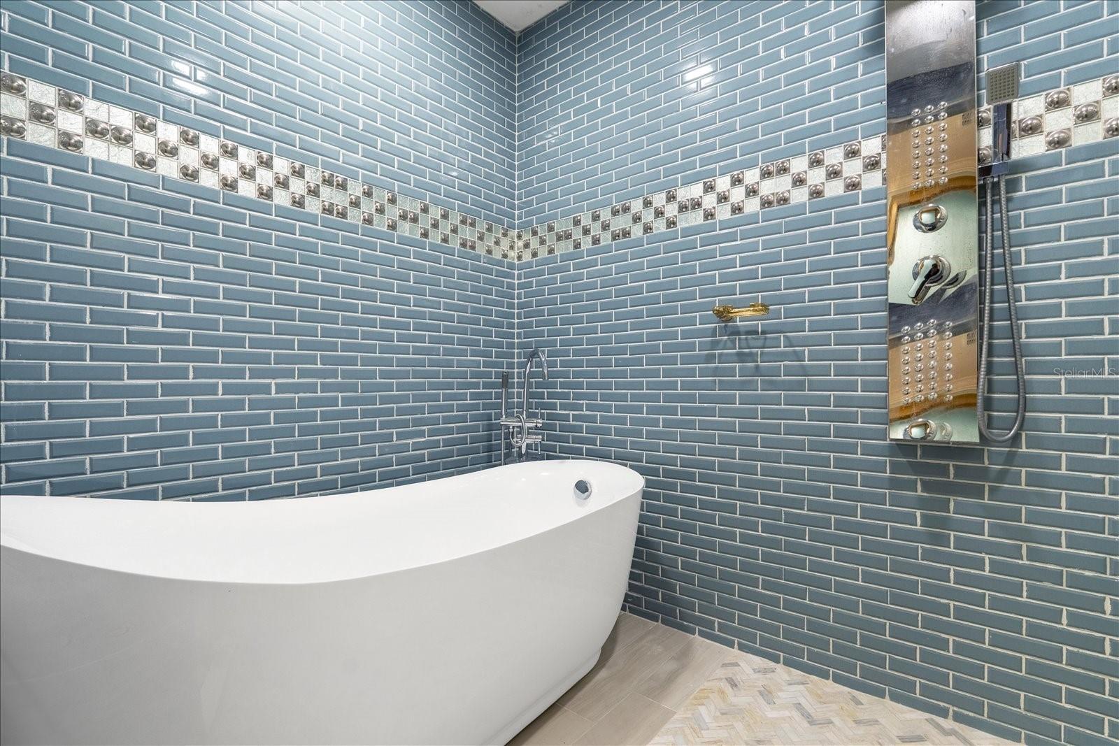 FANTASY ISLAND RES ORLANDO - Residential