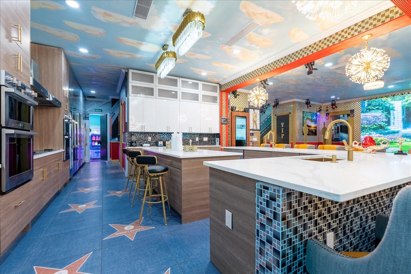 FANTASY ISLAND RES ORLANDO - Residential