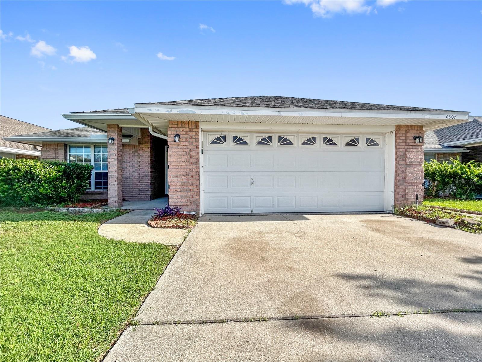 $0 SECURITY DEPOSIT offered for those that qualify through Termwise.
Welcome to 6307 Ironside Drive S, a large home with high ceilings located in the heart of Jacksonville, Florida. Lots of character in this one! This delightful residence features 4 bedrooms and 2 bathrooms, offering a comfortable 1,861 sq ft of living space, perfect for families or anyone looking for a cozy retreat.
As you step inside, you'll be greeted by a warm and inviting open floor plan that allows for easy flow between the living room, dining area, and kitchen. The kitchen is well-equipped with modern appliances and ample counter space, making it ideal for meal preparation and entertaining guests. Enjoy fully enclosed lanai, all windows! Lots of light throughout entire home.
The primary suite provides a peaceful escape, complete with an en-suite bathroom and generous closet space. The additional bedrooms are spacious and versatile, perfect for family members or guests, or even a home office.
Outside, you'll find a lovely backyard that invites outdoor activities, gardening, or simply relaxing in the sunshine. Conveniently located near shopping, dining, and recreational options, 6307 Ironside Drive S offers a fantastic opportunity to enjoy the vibrant lifestyle that Jacksonville has to offer. Dont miss your chance to make this wonderful home yours!