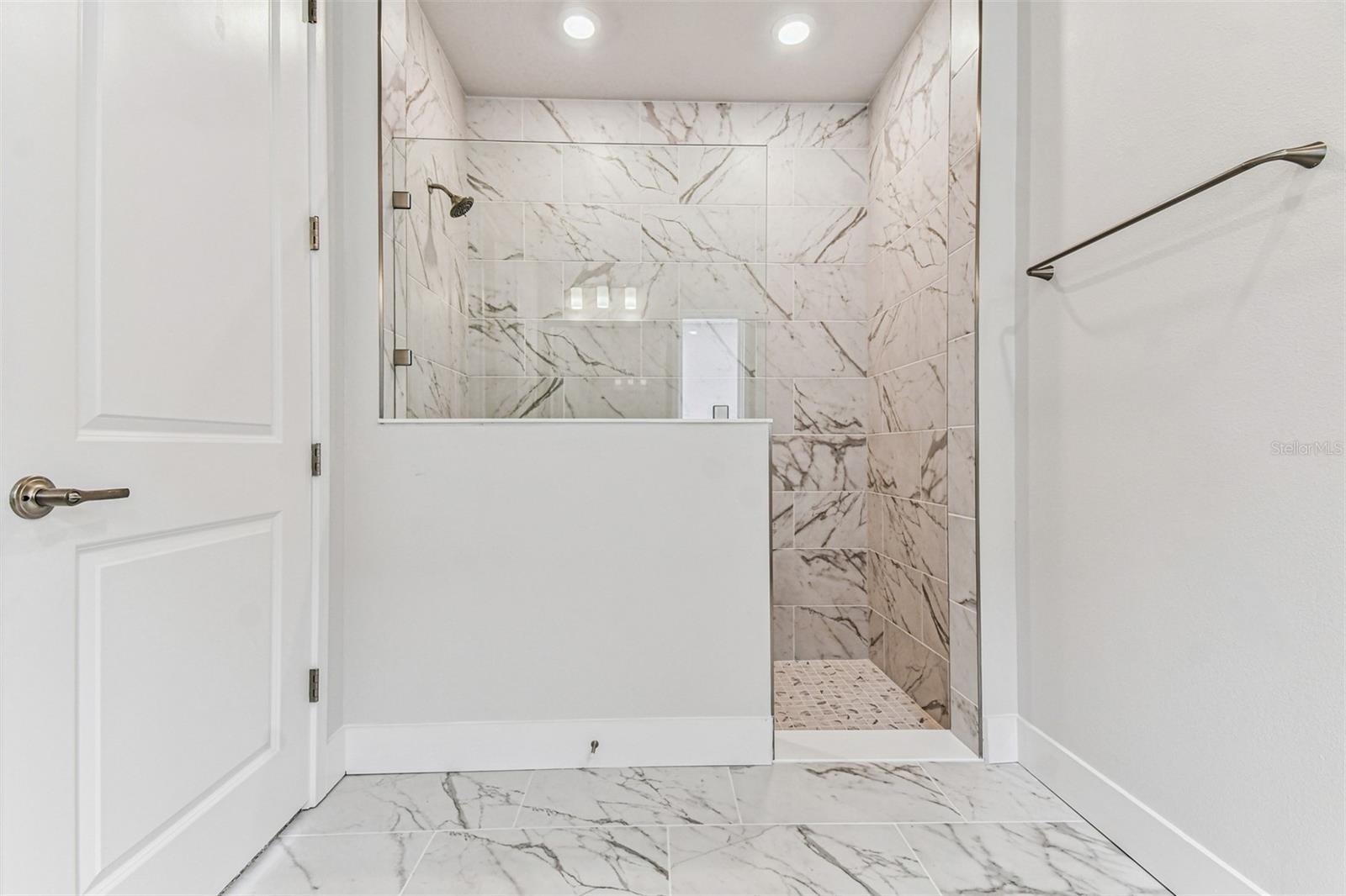 VISTERA OF VENICE - Residential
