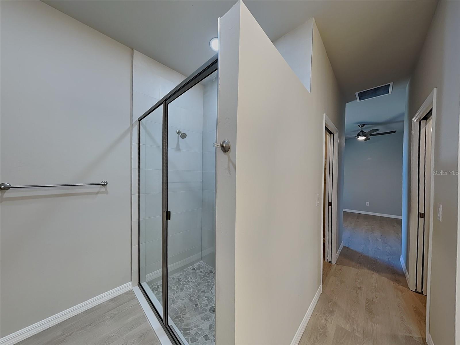 ROTONDA LAKES - Residential