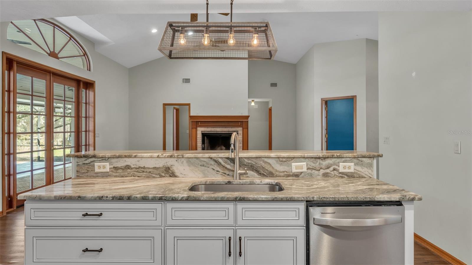 UNPLATTED - Residential