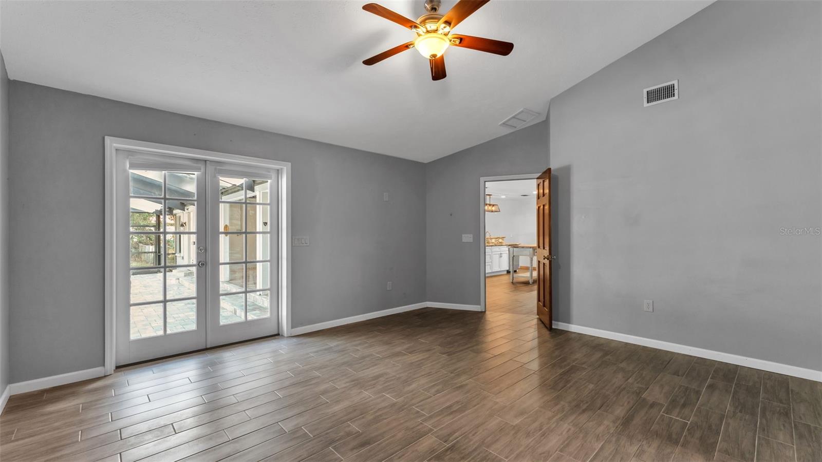 UNPLATTED - Residential