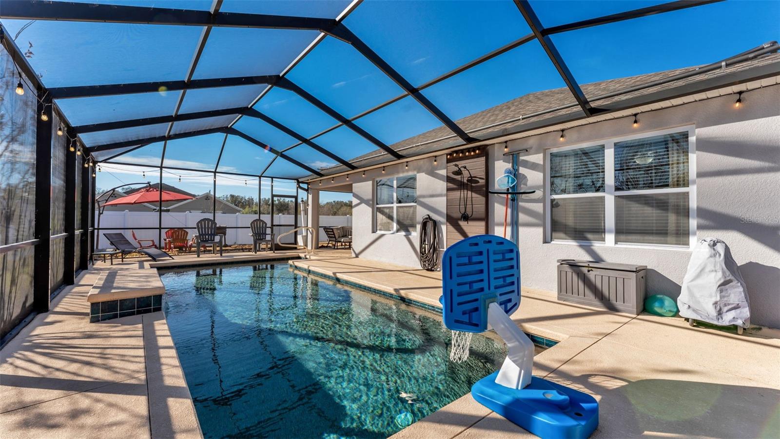 LYLE OAKS - Residential