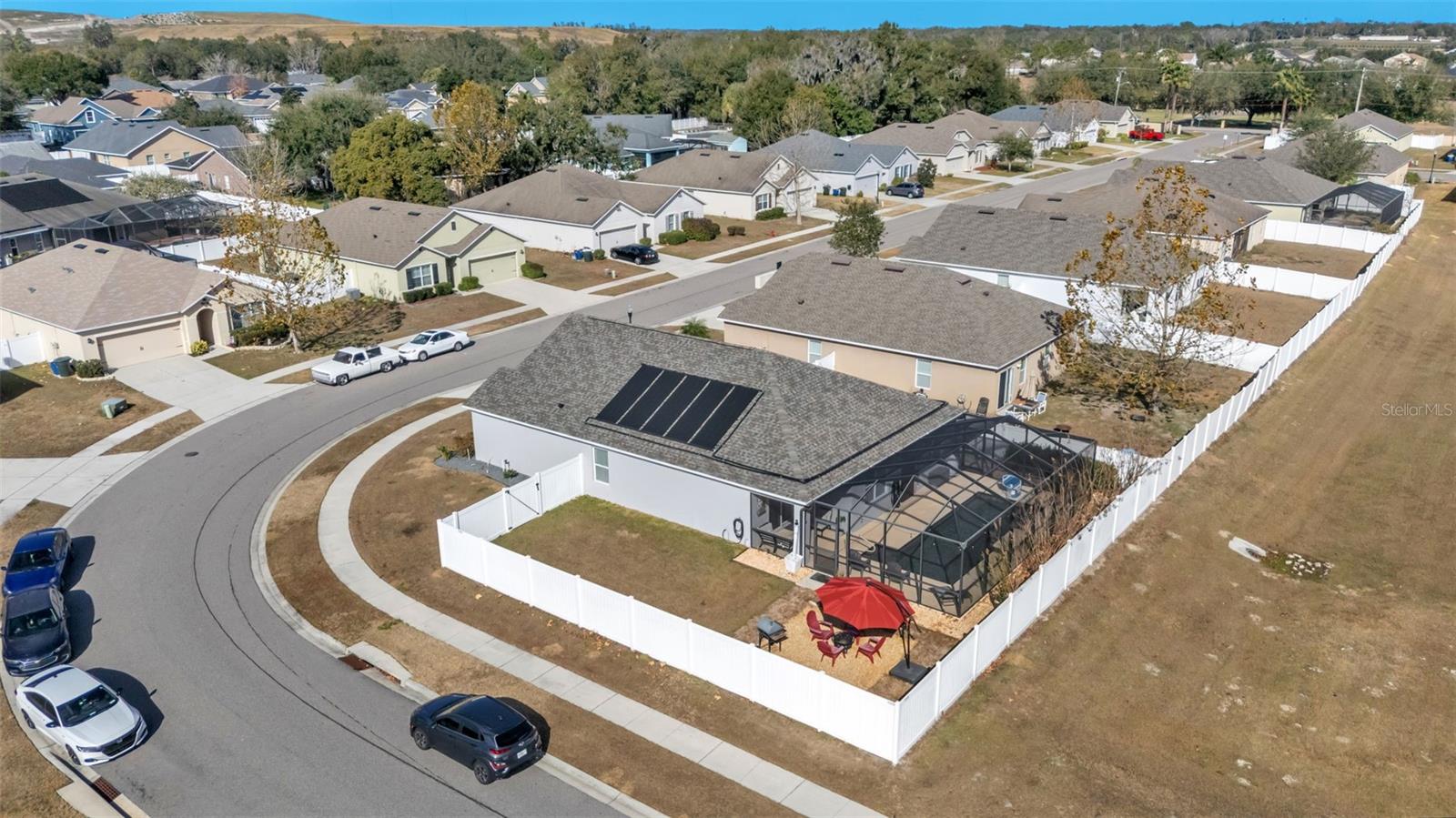 LYLE OAKS - Residential