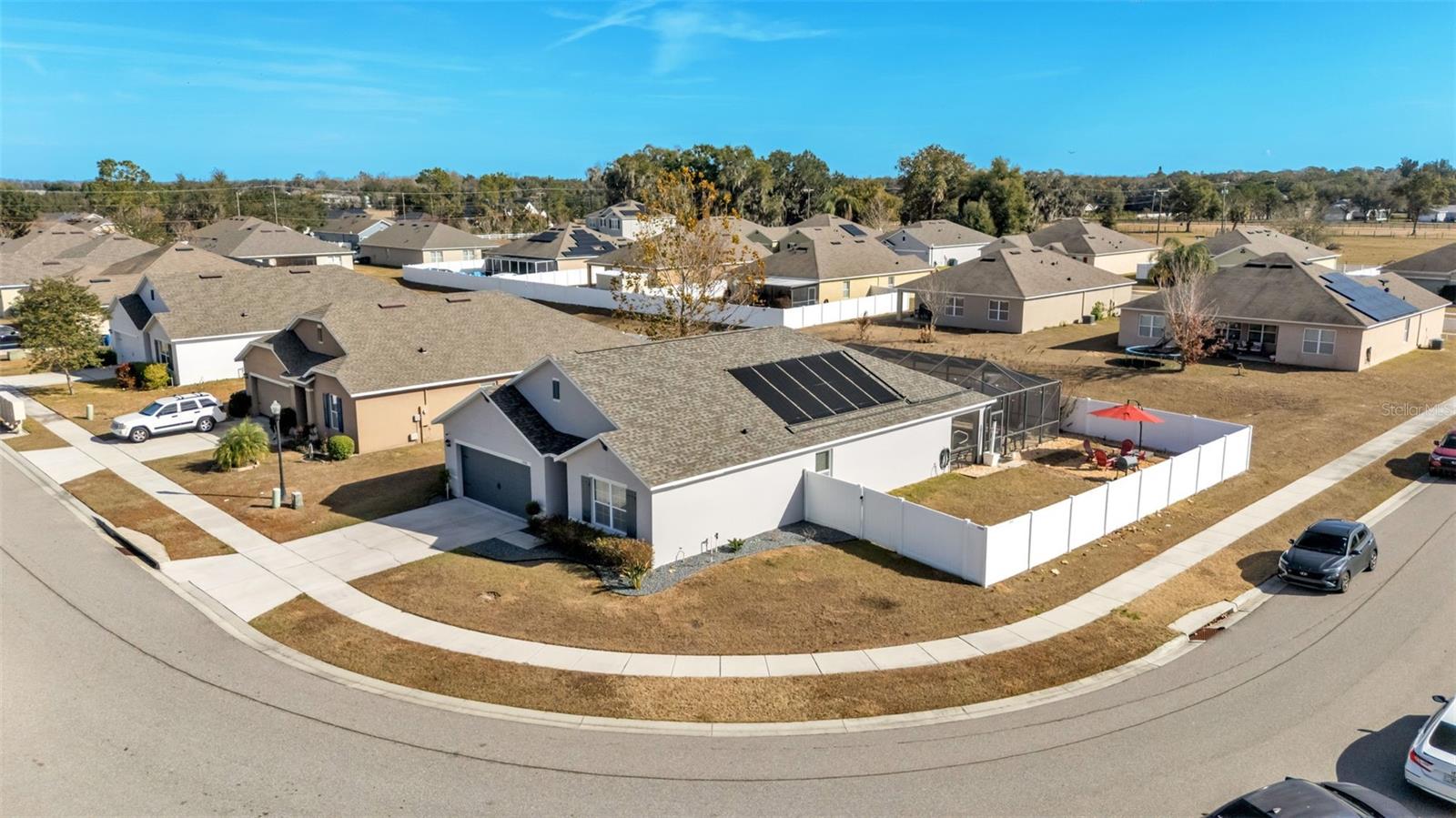 LYLE OAKS - Residential