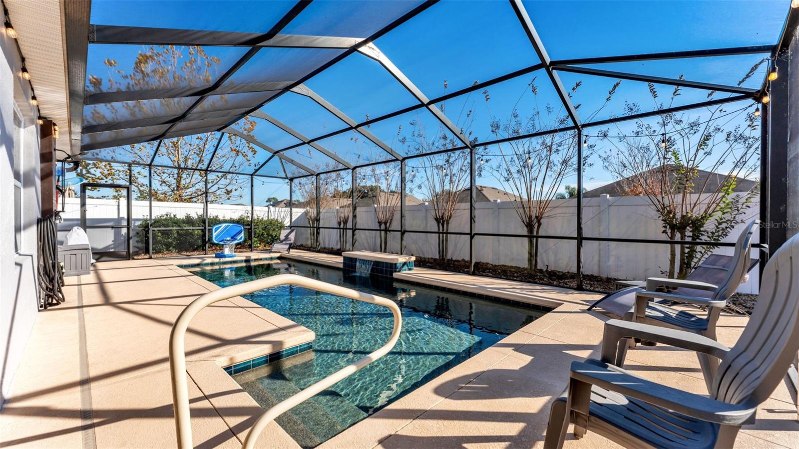 LYLE OAKS - Residential