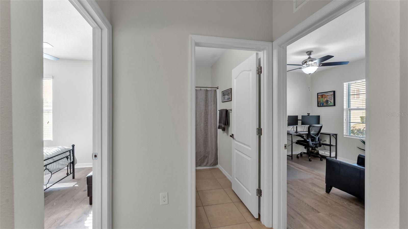 LYLE OAKS - Residential