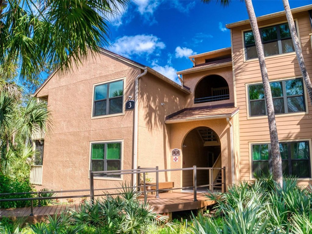 Photo of 1401 S Palmetto Avenue #306, Daytona Beach, FL 32114 (MLS # V4948119)