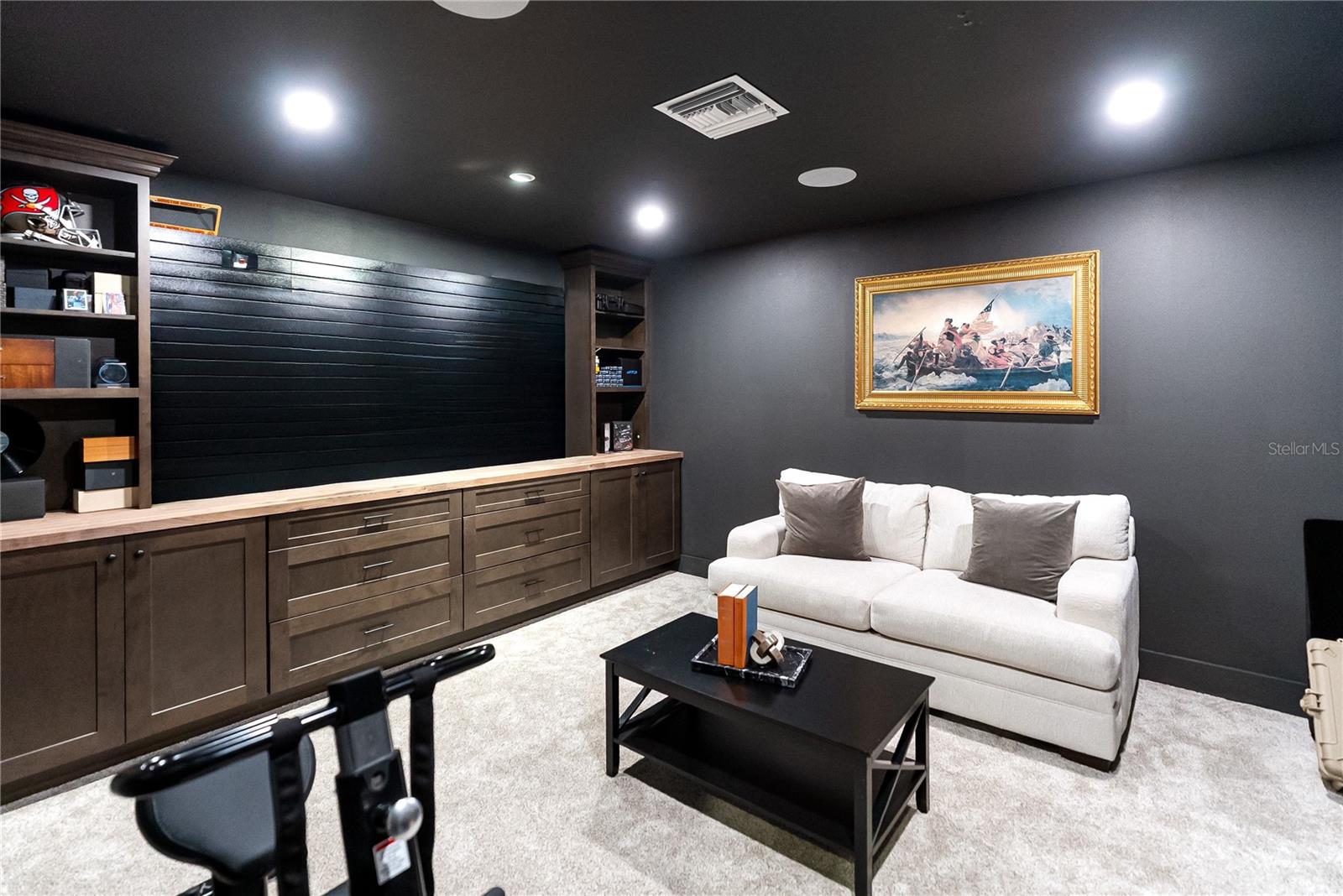 PANTHER RIDGE - Residential