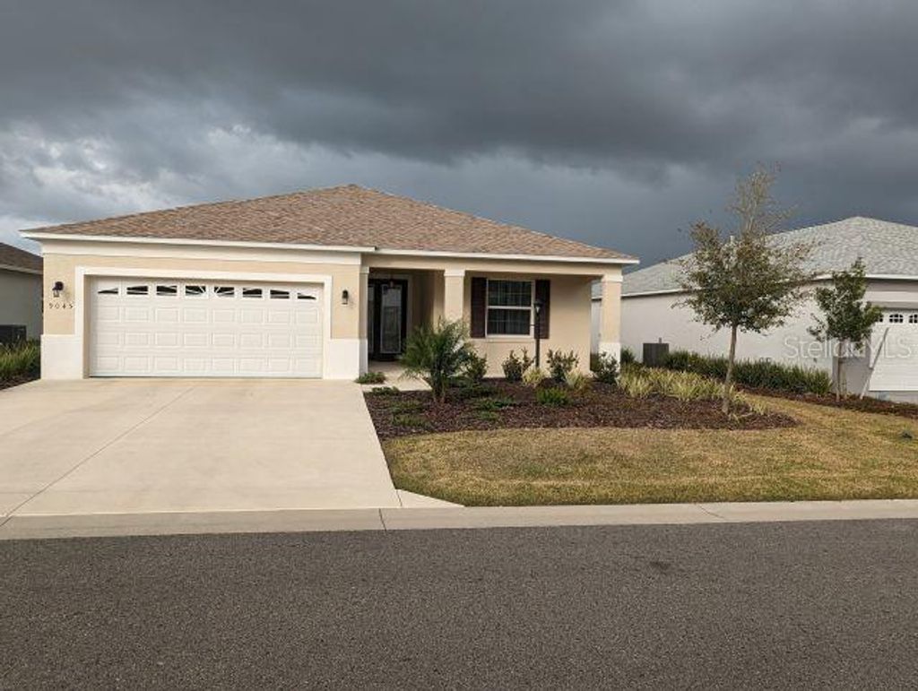 Photo of 9045 SW 78th Street Road, Ocala, FL 34481 (MLS # OM723651)