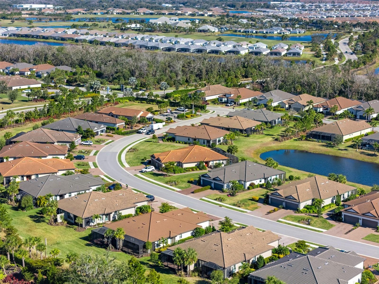 AZARIO ESPLANADE PH II SUBPH A, B & P - Residential