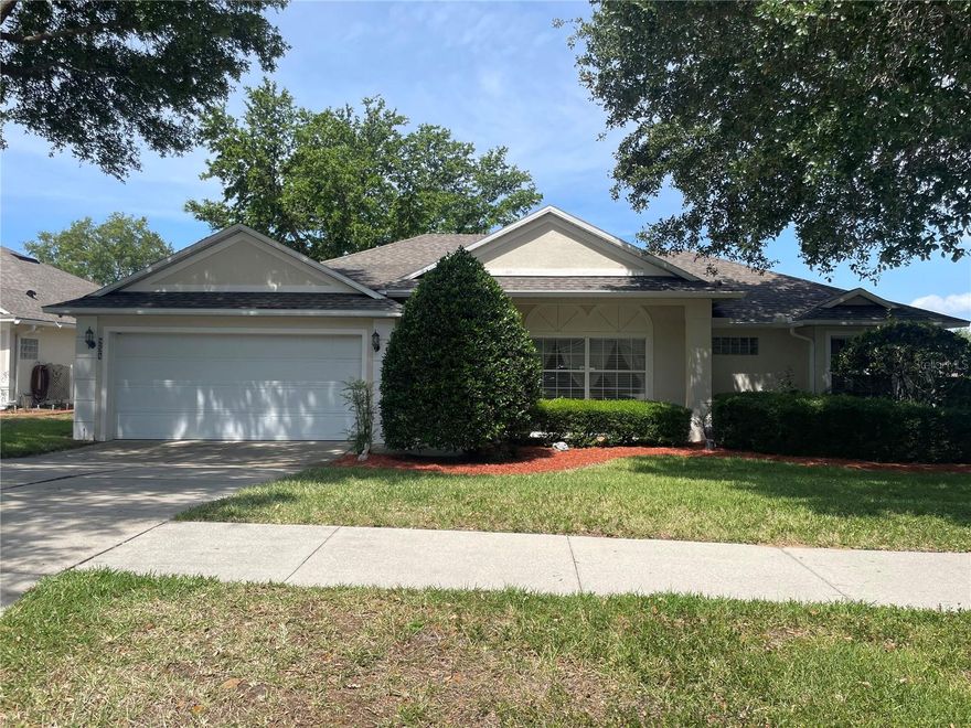 Serenity Now!! Welcome to 958 Princeton Drive in the highly desired College Park community in Clermont.  This home is 3 bedrooms, 2 bathrooms with a covered, enclosed and air conditioned back lanai with electronic roll-down shades.  Beyond the lanai is a newer paver stone patio overlooking picturesque open retention field with trees with no "back yard neighbors".  This lot shares a property line with only one neighbor on the left/south side, a very unique quality that only a few lots in the neighborhood possess.  Oversized primary bedroom offers plenty of space for full bedroom furniture plus a desk/work area.  2nd and 3rd bedrooms are on the opposite side from the primary bedroom, making this a true split-plan style home.  

The community is located in the heart of Clermont with easy access to the Florida Turnpike (two separate exits, Minneola/Hancock Rd AND Clermont/Hwy 50).  Conveniently located just minutes from several grocery, shopping and dining options.  Roof replaced in 2022.  HVAC replaced in 2023.  Enclosed lanai and added separate HVAC in 2023.  New paver patio and shed in 2025.  Upgraded newer stove and refrigerator 2024/2025.