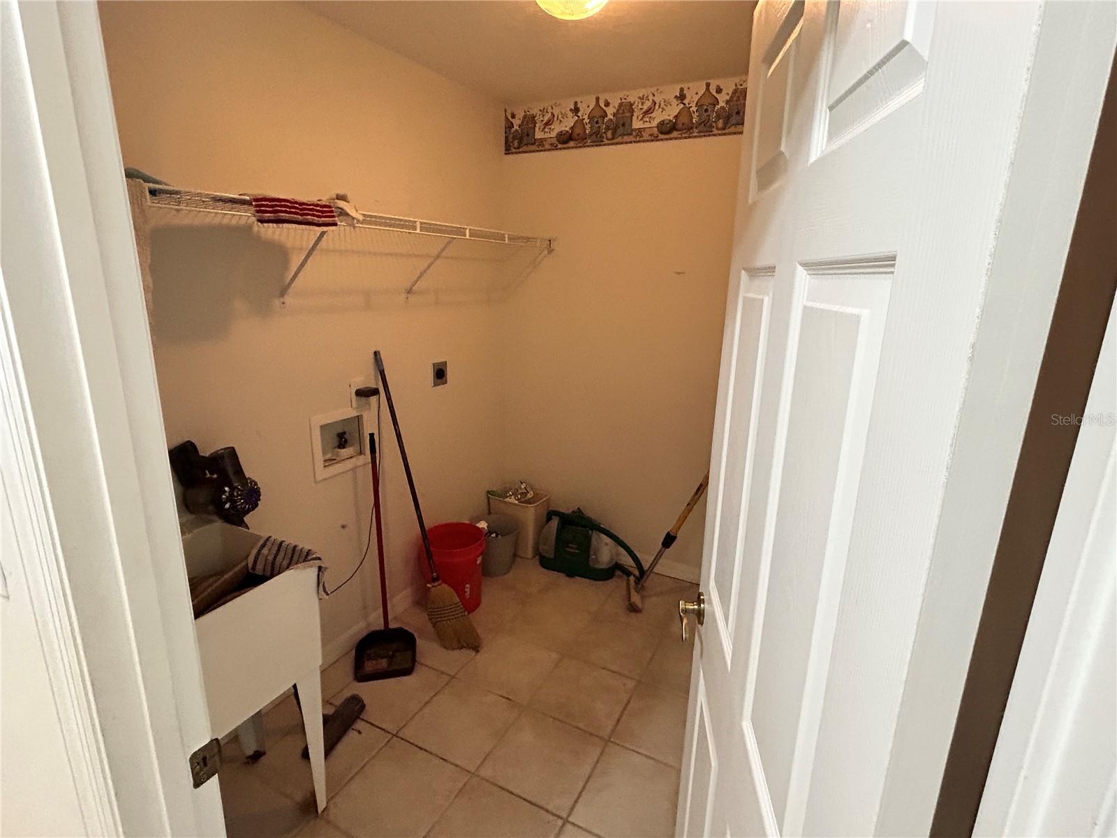 SANDY ACRES - Residential