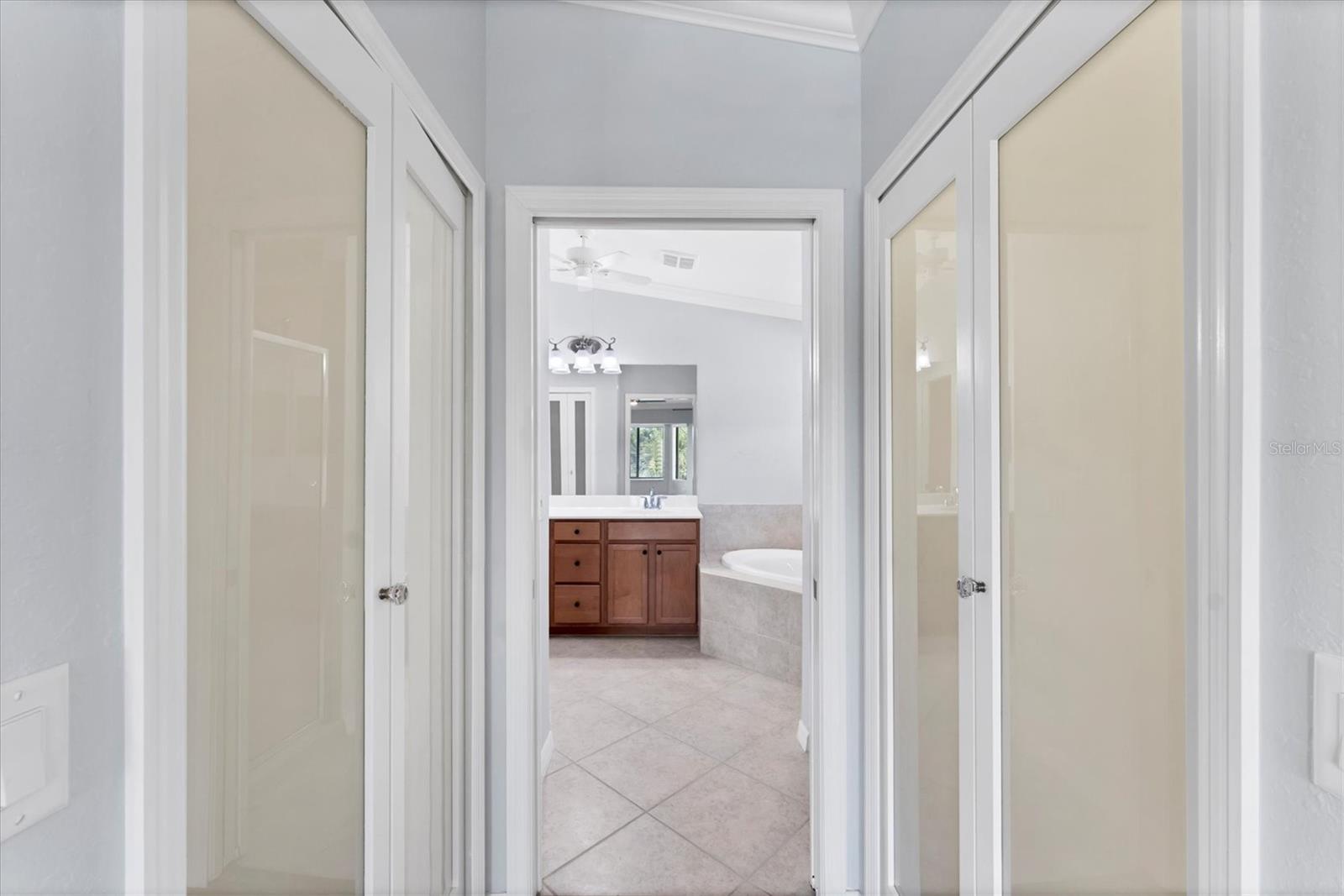 RIVER STRAND VERANDA III - Residential