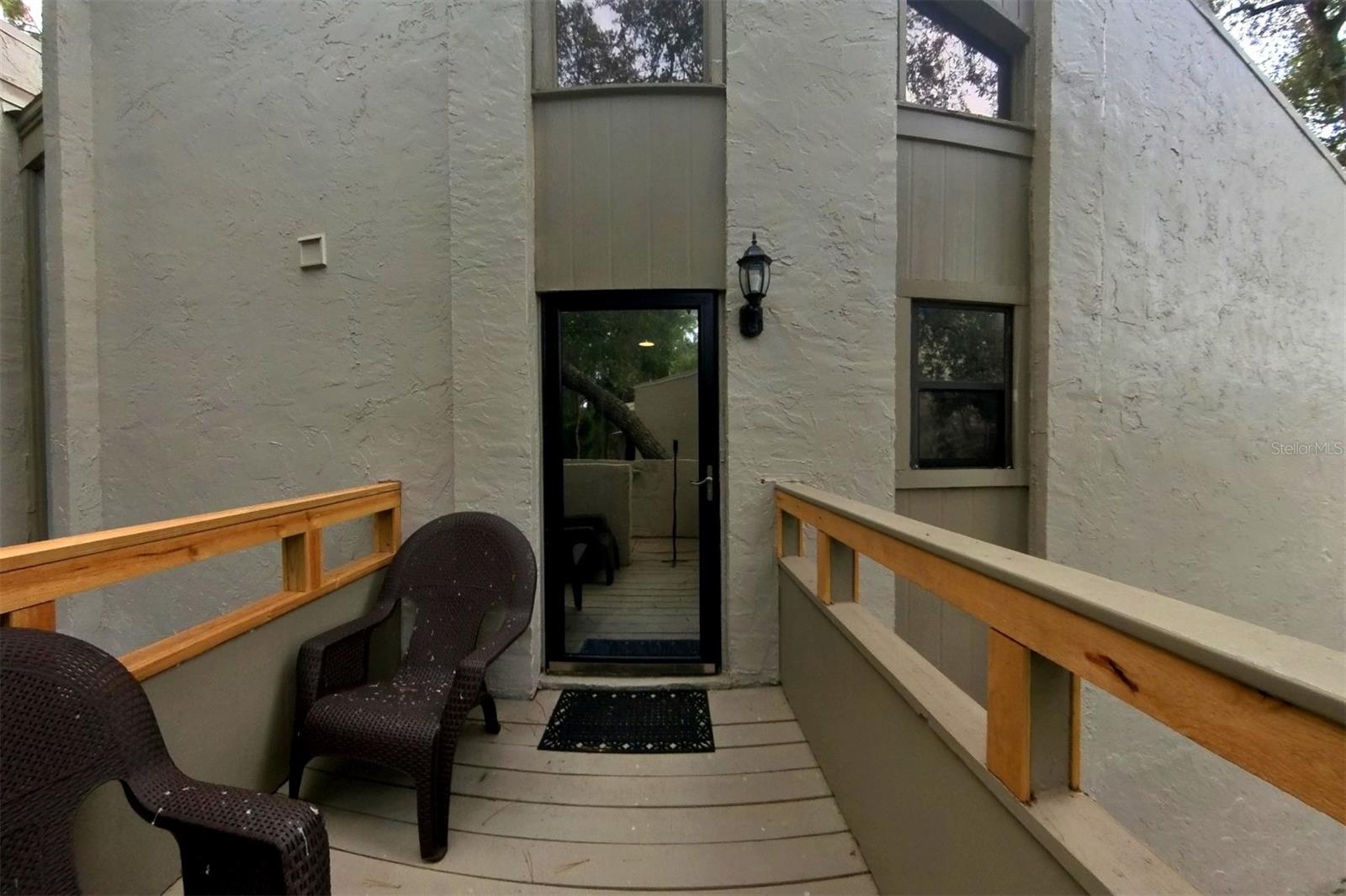 Charming 2-Bedroom Condominium in a Serene Nature Preserve – Fully Furnished &
and offers Resort-Style Living!
Discover your peaceful retreat in this inviting 2-bedroom condominium, nestled within a
tranquil nature preserve of THE SPRINGS!
The coveted SPRINGS COMMUNITY is conveniently close to major roadways for easy
commuting, yet quiet and charming.
This fully furnished home offers a perfect balance of comfort and natural beauty, with
resort-style amenities for everyday enjoyment.
Features & Amenities include 2-bedroom, 2-bath with layout thoughtfully furnished for
effortless move-in
Well-equipped kitchen with modern appliances.
The property offers serene views of lush greenery – ideal for relaxing mornings or quiet
evenings
Community amenities including pools, fitness center, walking trails, play ground,
and scenic picnic areas around its NATURAL RUNNING WEKEIVA SPRING.
Gated neighborhood with live 24-guards for added privacy and security.
Great location just away minutes from Altamonte Mall, shops, restaurants, and
highways while feeling worlds away.
This home blends convenience and tranquility making it perfect as a year-round
residence, weekend getaway, or rental property
Move right in and start enjoying the calm, nature-filled lifestyle. Showings by
appointment only—contact us today to schedule
Your peaceful escape in nature awaits!