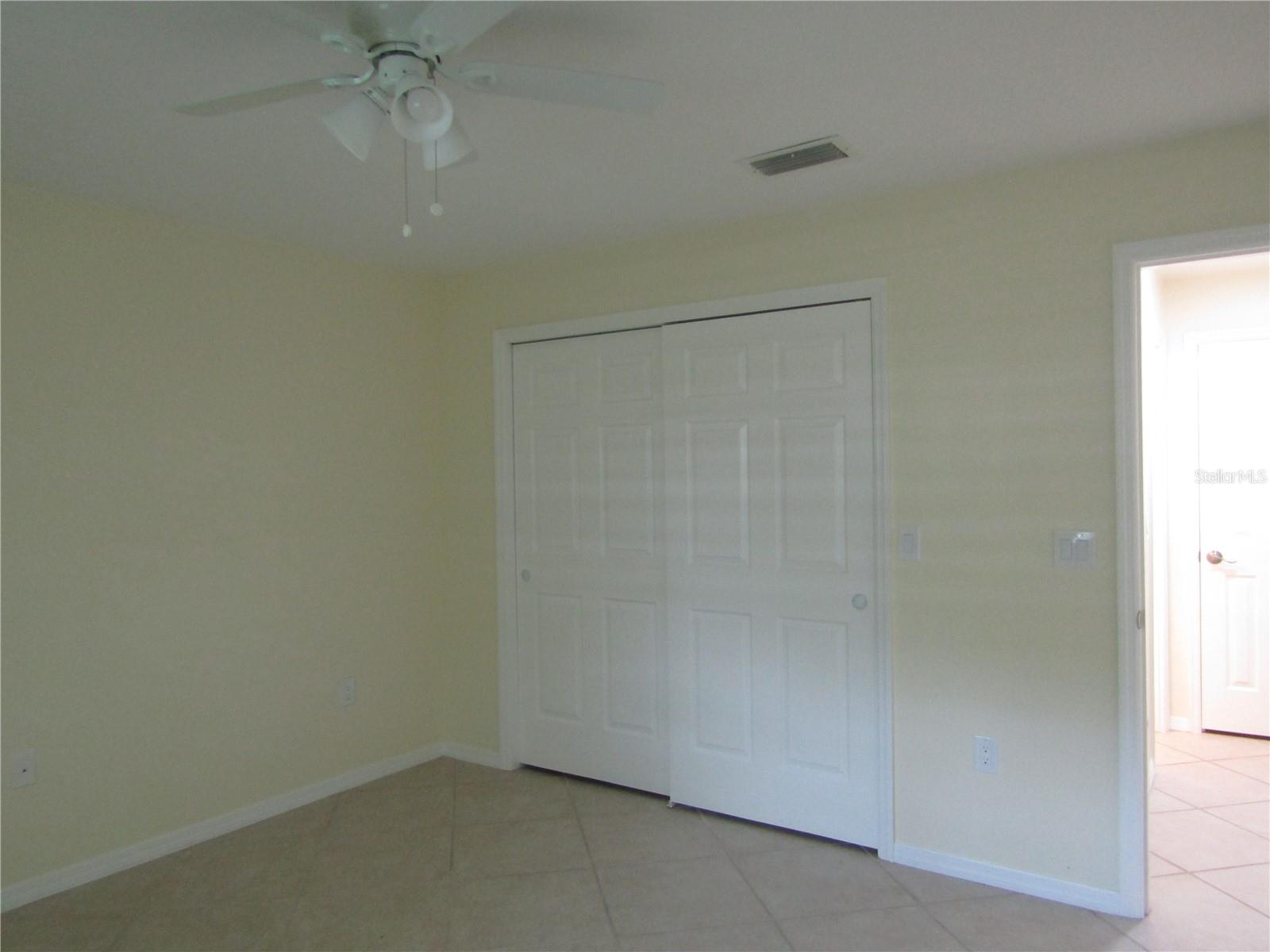 THE MEADOWS - Residential Lease