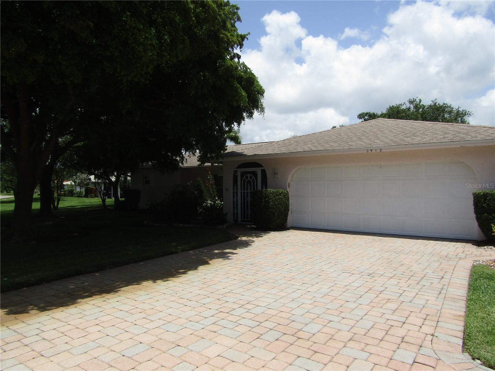 2912 RINGWOOD MEADOW