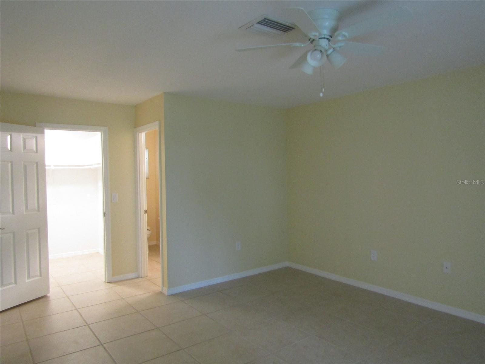 THE MEADOWS - Residential Lease