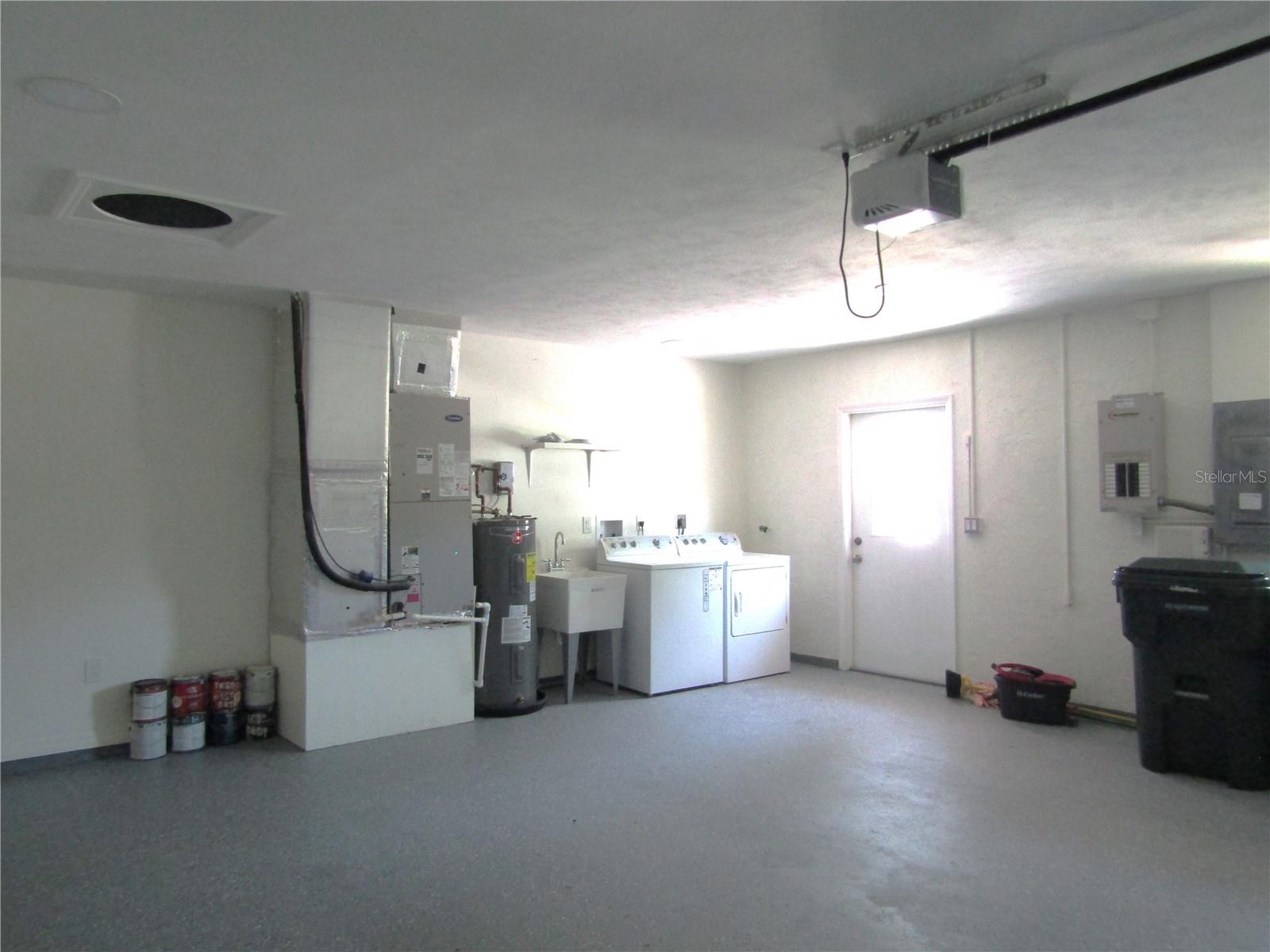 THE MEADOWS - Residential Lease