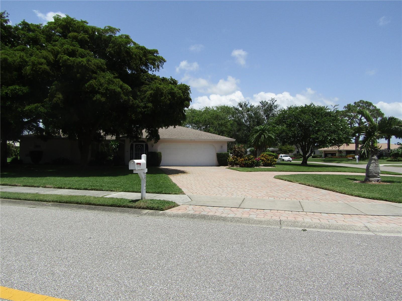 2912 RINGWOOD MEADOW