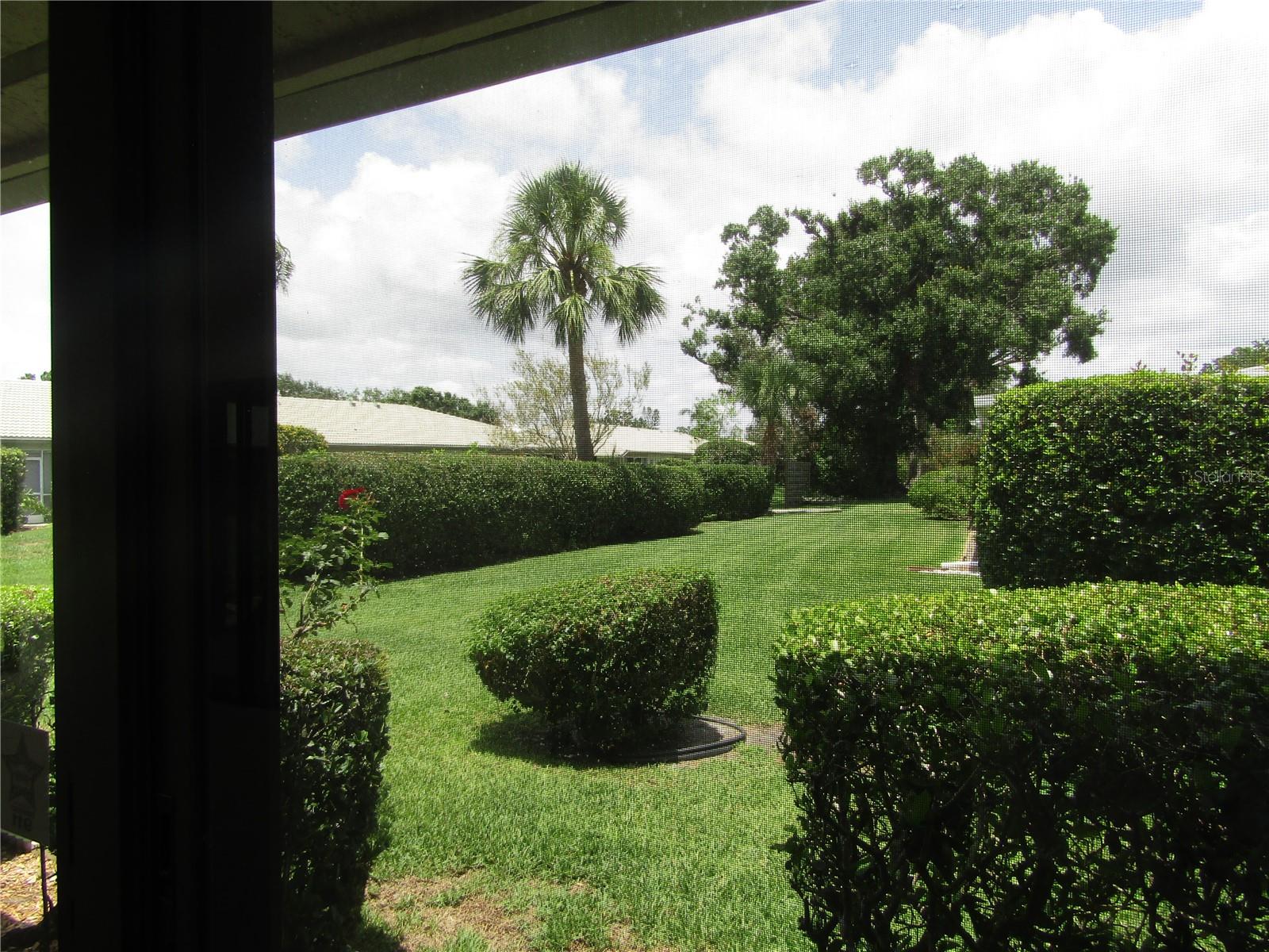THE MEADOWS - Residential Lease